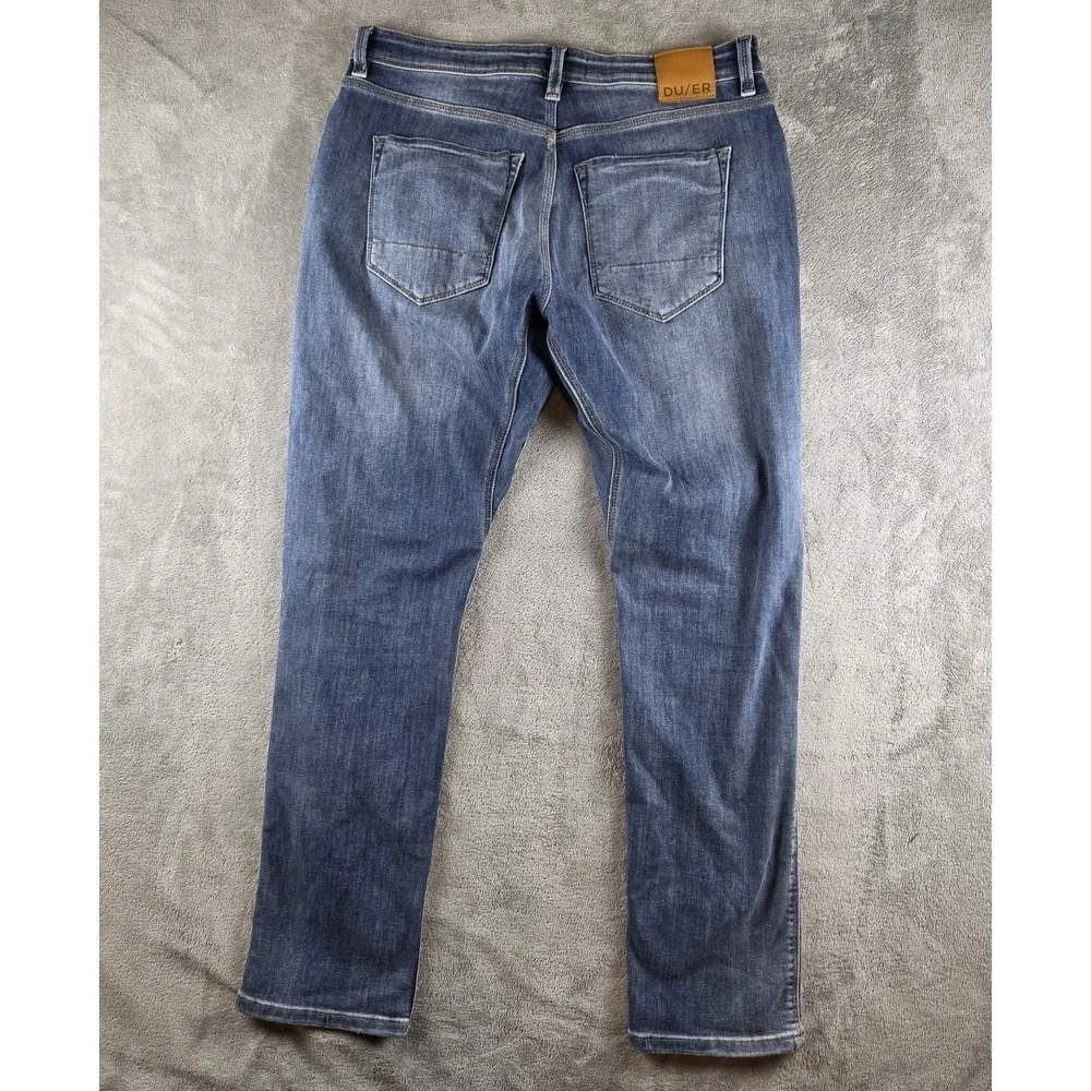 DUER L2X Relaxed Taper Jeans Med Wash Denim Cotton Blend 5-Pocket Mens 33X31